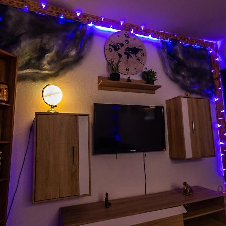 #121 Grosse, Gemuetliche Wohnung In Remscheid-City Esterno foto