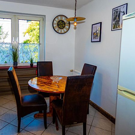 #121 Grosse, Gemuetliche Wohnung In Remscheid-City Esterno foto