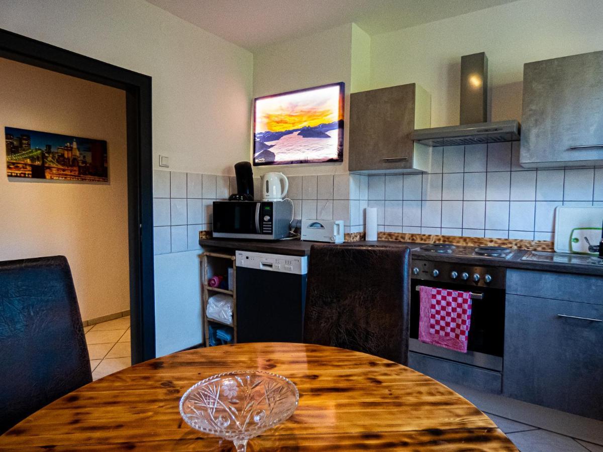#121 Grosse, Gemuetliche Wohnung In Remscheid-City Esterno foto
