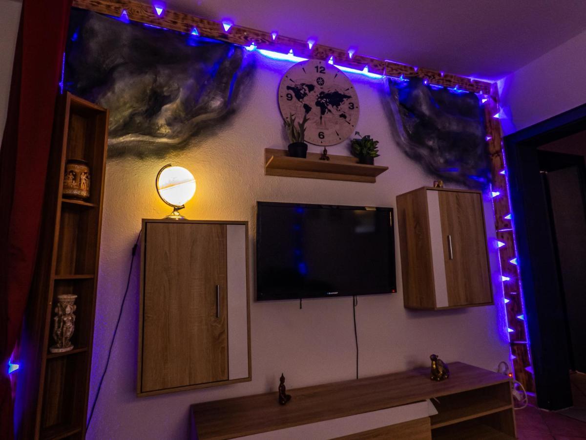 #121 Grosse, Gemuetliche Wohnung In Remscheid-City Esterno foto