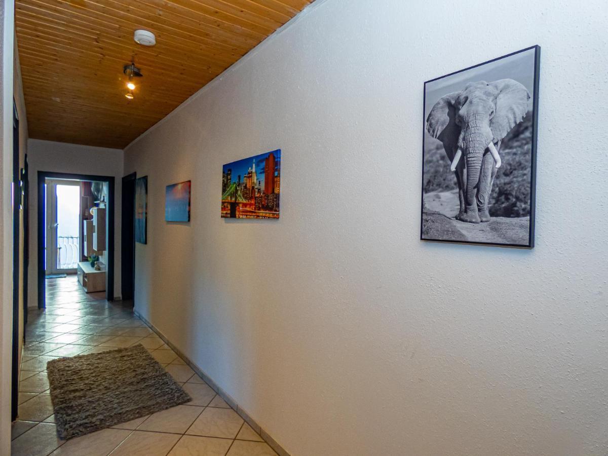 #121 Grosse, Gemuetliche Wohnung In Remscheid-City Esterno foto