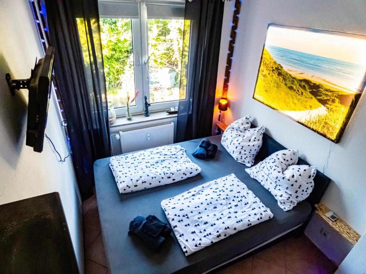 #121 Grosse, Gemuetliche Wohnung In Remscheid-City Esterno foto